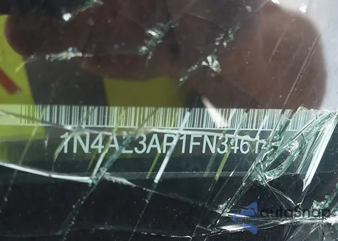 2015 Nissan Altima 2.5 S z USA, uszkodzony, nr VIN 1N4AL3AP1FN346147